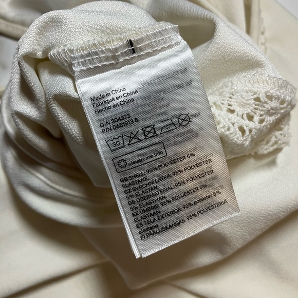 White sleeveless bodysuit - Picture 7 of 8